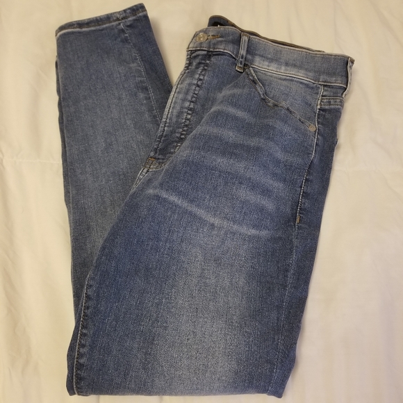 Express  Skinny High Rise Hyper Stretch Jeans - Picture 2 of 2